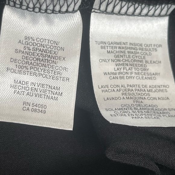 NWT Jones New York Signature Woman Black Knit Blouse w/Ruffled Neckline, Size 3X - Picture 8 of 10